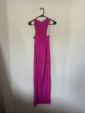 Sleeveless Fuchsia Pleated Maxi Dress